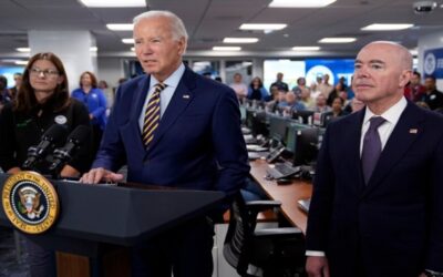 Biden viajará a Florida el sábado en apoyo a damnificados por huracán Idalia