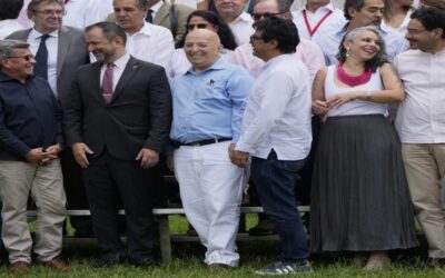 Gobierno colombiano y ELN acuerdan crear zonas humanitarias