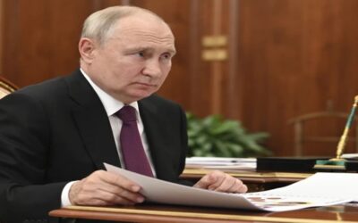 Legisladores de EEUU de visita en La Haya acusan de genocidio a Putin
