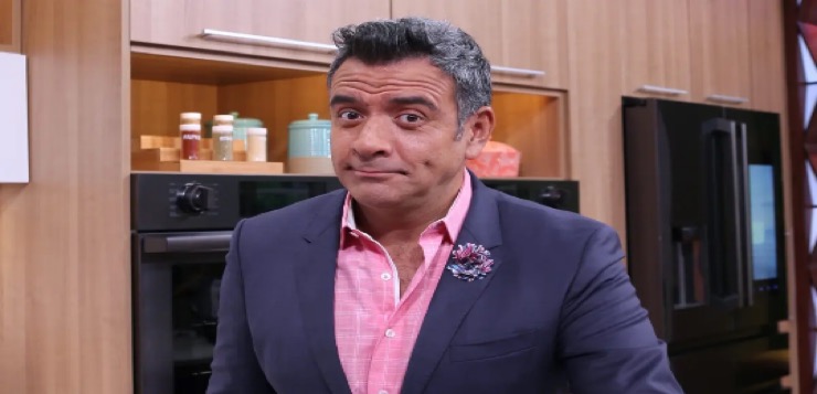 Héctor Sandarti anuncia la muerte de su madre con un desgarrador mensaje