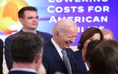 Farmacéuticas aceptan negociar precio de 10 medicamentos importantes, reporta la Administración Biden