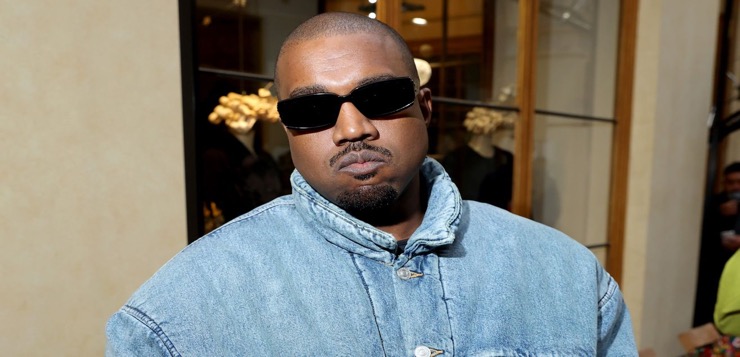 Kanye West contrajó matrimonio de manera legal con Bianca Censori