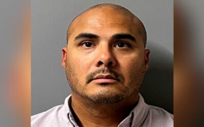 Hombre Providence acusado de grabar a sus niñeras en el baño de su casa.