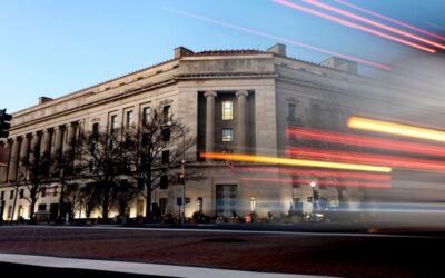 Departamento de Justicia advierte a bancos que no pueden negar créditos a inmigrantes sólo por su estatus migratorio