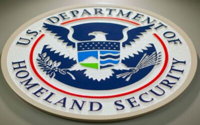 EE.UU. está bajo un “entorno de mayor amenaza”, advierte el DHS