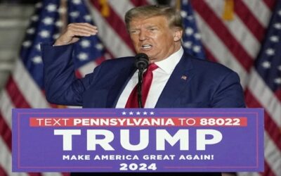 Planes de Trump si regresa a Casa Blanca incluyen aranceles, y deportaciones y despidos masivos