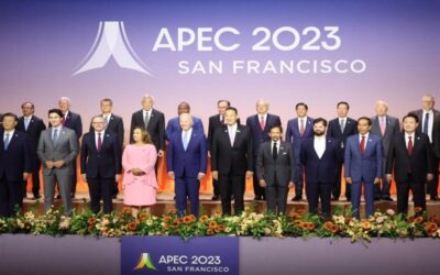Biden junto a Boluarte y abrazo entre López Obrador y Boric: la foto de la APEC