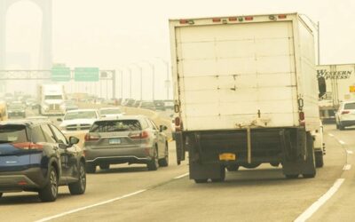 Explota auto en la frontera de EE.UU. y Canadá: hay dos muertos y el FBI investiga posible acto terrorista
