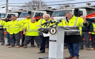 McKee y RIDOT anuncian 26 nuevos quitanieves con tecnología punta.