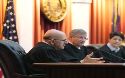 Policía de Colorado investiga incidentes relacionados con jueces tras vetar a Trump de boleta