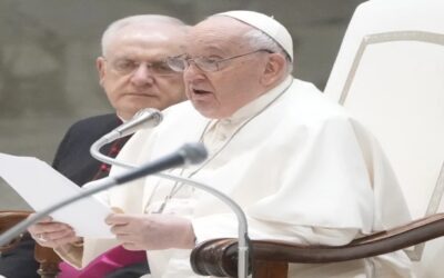 El papa critica el “individualismo radical” antes de canonizar a Mamá Antula