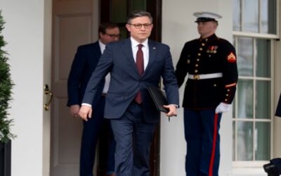 Líderes del Congreso de EEUU llegan a un acuerdo tentativo para evitar cierre del gobierno