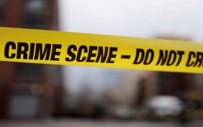 California busca a 3 sospechosos que encapuchados mataron a 4 personas en una fiesta