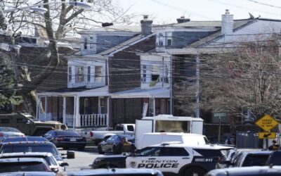 Arrestan en Nueva Jersey a sospechoso de matar a 3 personas en Pensilvania