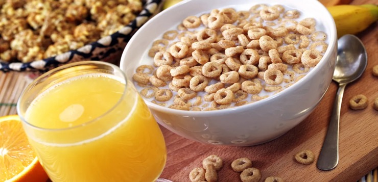 ¿Alimentos trampa?, descubre cuáles evitar en el desayuno para controlar el azúcar