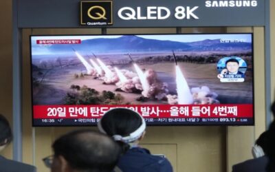 Kim Jong Un dirige pruebas con cohetes que simulan un contraataque nuclear contra sus enemigos