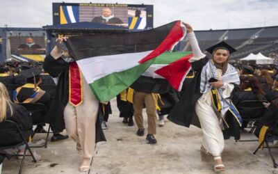 Protesta contra la guerra en Gaza interrumpe ceremonia de graduación de Universidad de Michigan