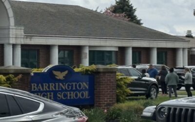 Estudiante armado con cuchillo en Escuela Secundaria Barrington provocó cierre emergencia el viernes