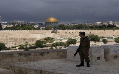 Nacionalistas israelíes marchan en zona palestina de Jerusalén; algunos corean “Muerte a los árabes”