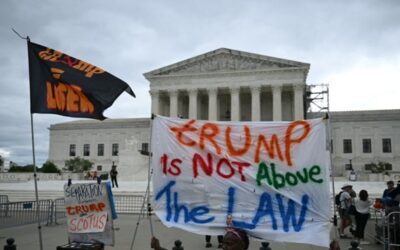 Supremo de EEUU declara en fallo sobre Trump que expresidentes tienen inmunidad en actos oficiales