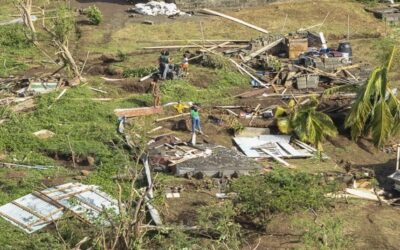 Huracán Beryl se dirige a Jamaica como tras devastar el sureste del Caribe