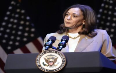 Harris realiza su 1er evento de recaudación de fondos como probable candidata presidencial demócrata