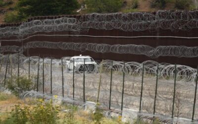 Corte Suprema de Arizona permite incluir propuesta de inmigración en boleta de noviembre