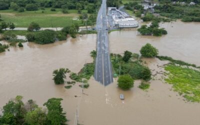 Huracán Ernesto arroja fuertes lluvias en Puerto Rico mientras azota el noreste del Caribe