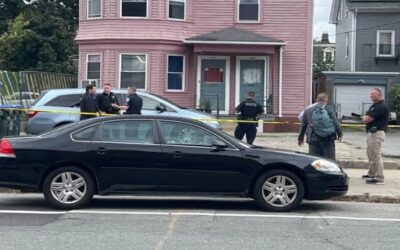 Autoridades identifican víctima fatal en Providence y detienen a sospechoso.