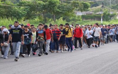 Primera caravana migrante en gobierno de Sheinbaum parte de Tapachula a Ciudad de México