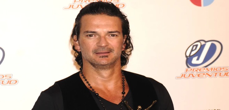 Ricardo Arjona anuncia su regreso a la escena musical