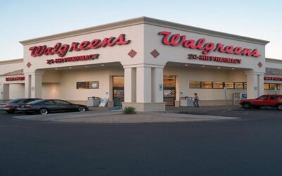 Walgreens anuncia cierre de 1,200 establecimientos.