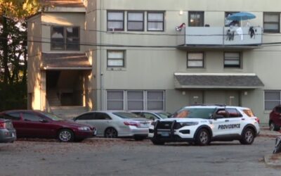 Policía Providence investiga tiroteo que dejó 3 heridos.