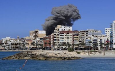 Israel bombardea varios edificios en Tiro, en el sur de Líbano