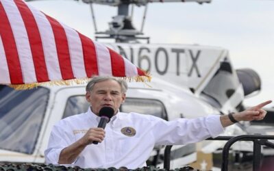 El gobernador de Texas señala que la deportación masiva de Trump empezará con “criminales”