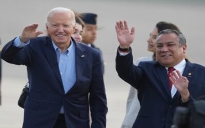 Biden llega a cumbre APEC en Perú, expectativas por su reunión con Xi Jinping