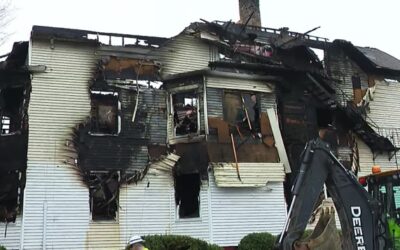 Incendio en Providence deja 9 personas sin hogar.