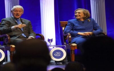 Hospitalizan con fiebre a Bill Clinton, pero está de buen ánimo, dice su portavoz