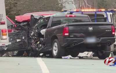 Accidente automovilístico cobra la vida de dos personas.