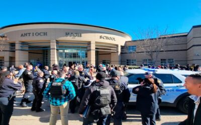 Tiroteo en una escuela de Nashville dejó un estudiante muerto; el tirador se suicidó