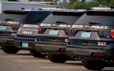 Hombre 18 años arrestado por apuñalamiento fatal