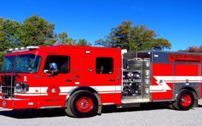 Autoridades investigan causa de incendio en North Smithfield