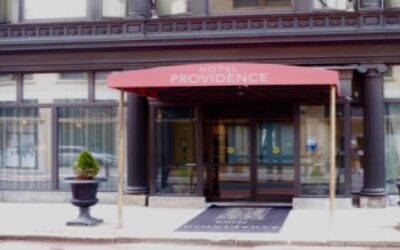 Hallan cuerpo de un hombre en Hotel Providence