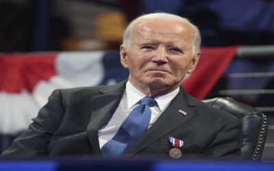 Biden establece récord al conmutar penas de casi 2.500 condenados por delitos de drogas no violentos