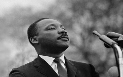 McKee rinde tributo a Martin Luther King Jr. en su día.