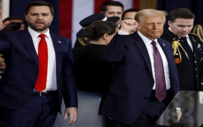 Donald Trump promete una “era dorada” para EE.UU. y presenta su victoria como una reconquista