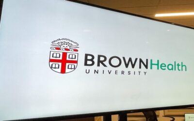 Brown University Health restablece uso de mascarillas en sus instalaciones.