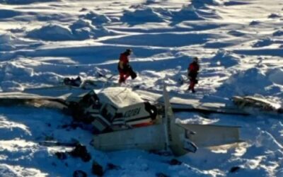 Recuperan los cuerpos de las 10 víctimas del avión que se estrelló en Alaska