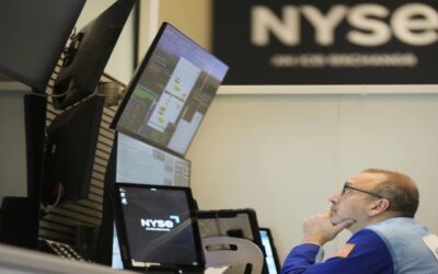 Wall Street se desploma debido a efectos arancelarios y caída de acciones de IA