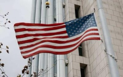 EE.UU. planea cerrar una docena de consulados en el extranjero, según el New York Times